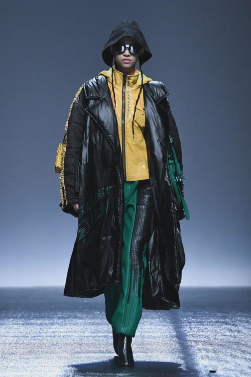 江西服裝學院 卅之舞,幻無形,凝水潤初心