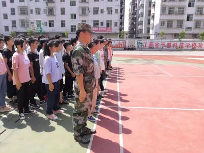 熱血青春丨于都科技學校舉行2019年秋季新生軍訓